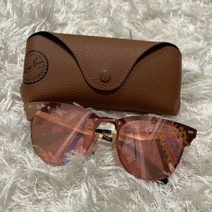 Women’s Rayban Sunglasses.